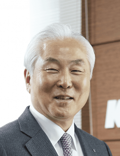 Portrait of Myung-Chul Lee
